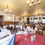 Defive Hotel 2*